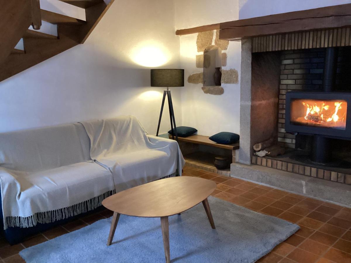 La Maisonnette Des Champs Pierre-Buffière エクステリア 写真